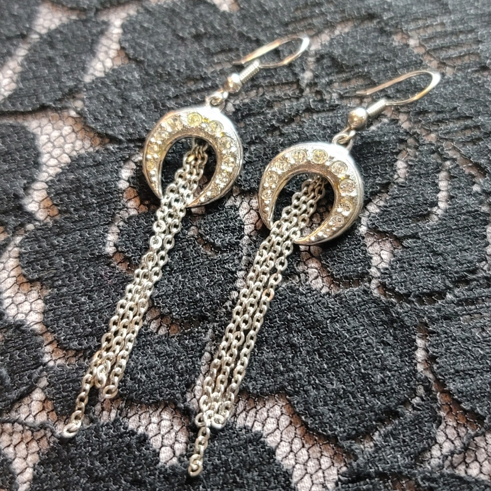 Butler Horn Dangle Earrings - Picture 7 of 7